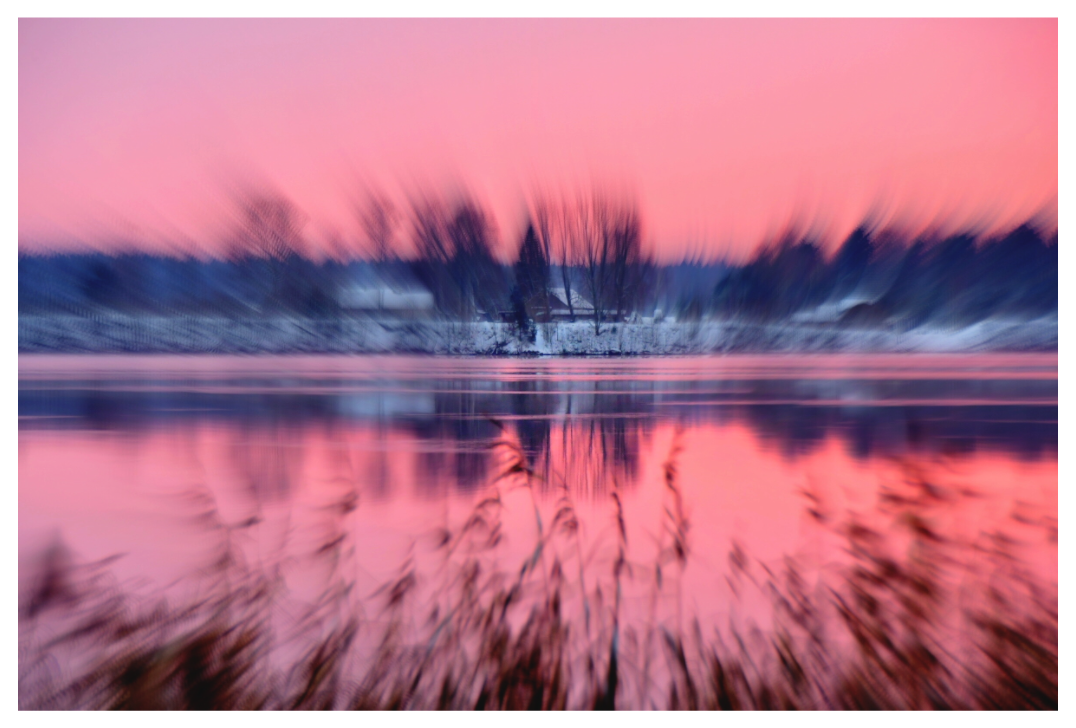 Main image RIVERSIDE IN PINK