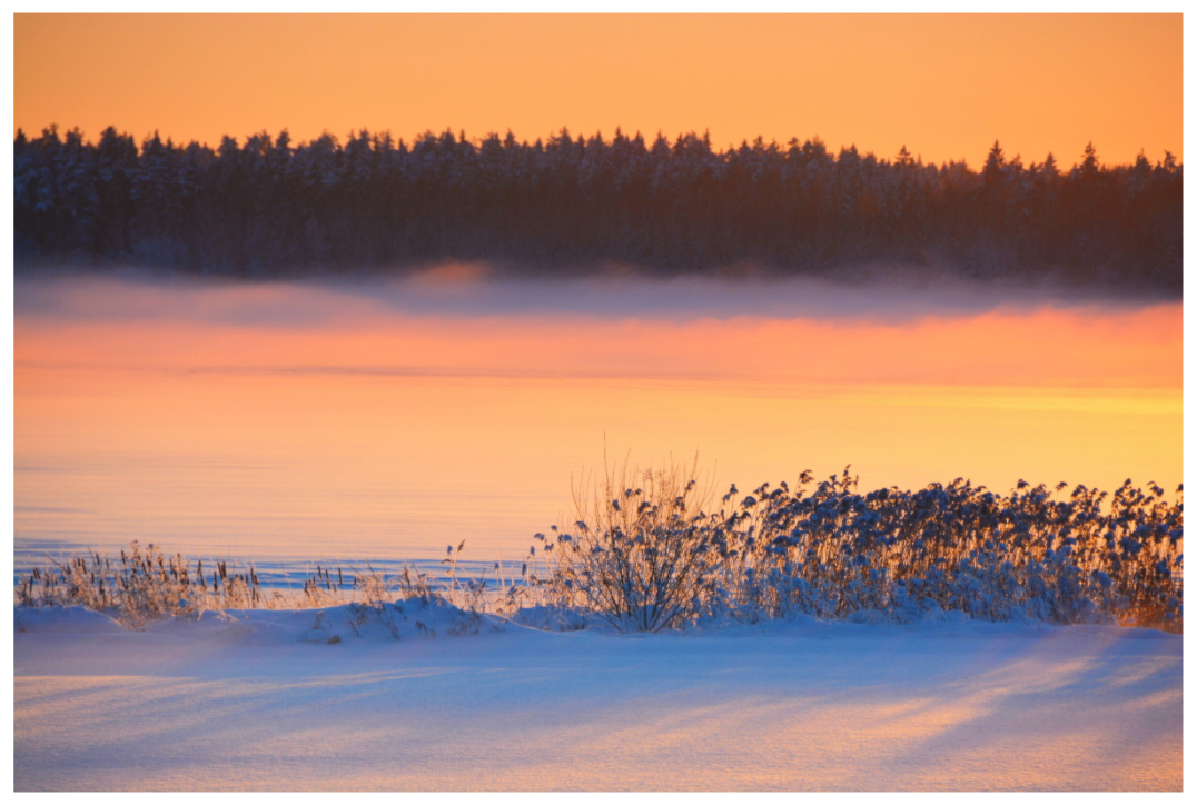 Main image WINTER RIVERSIDE SUNSET