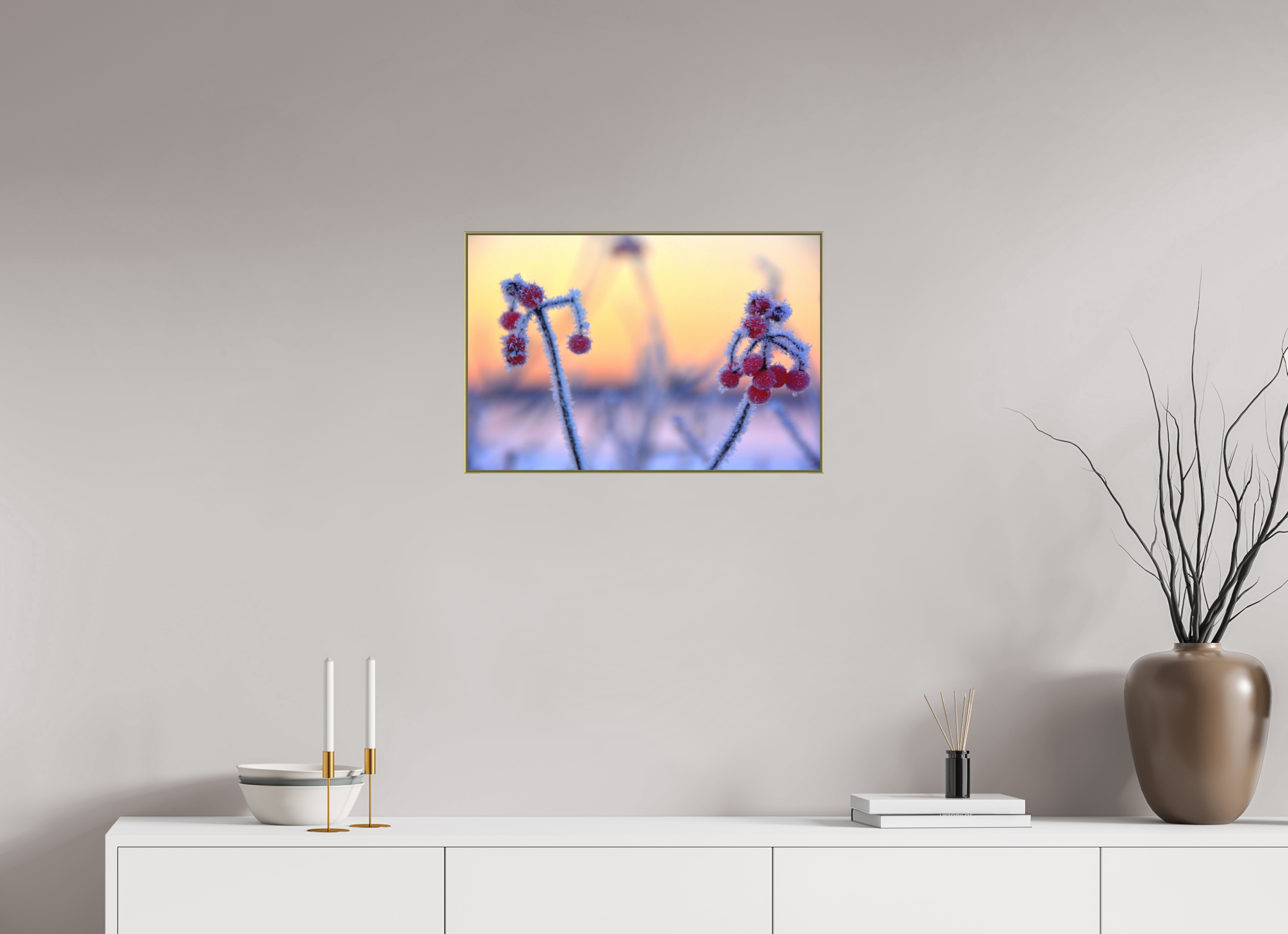 60 x 40 cm, Gold_metal_frame_Dibond FROZEN BERRIES