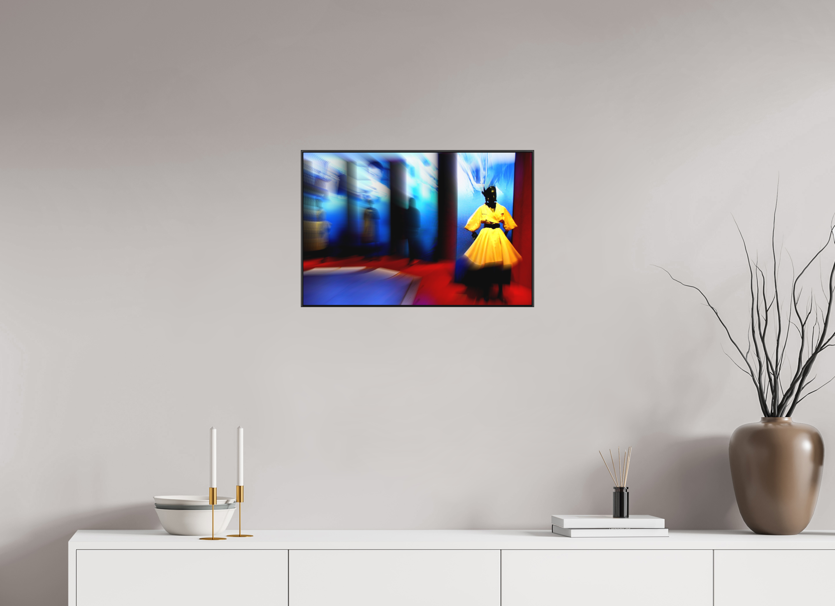 60 x 40 cm, Black_metal_frame_Dibond YELLOW DRESS