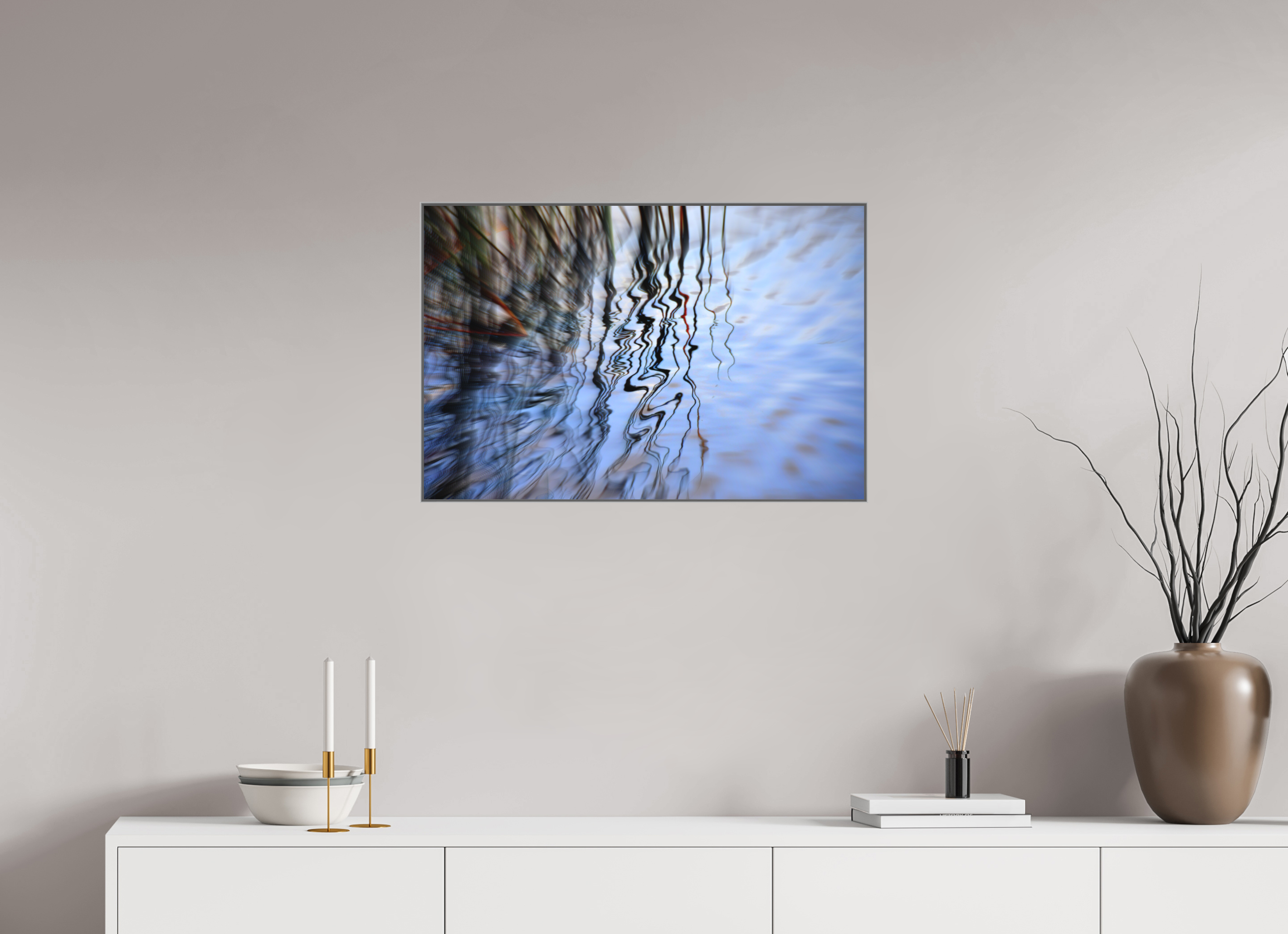 75 x 50 cm, Silver_metal_frame_Dibond CURLY REFLECTIONS